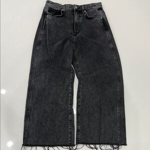 Veronica Beard Black Frayed Hem Jeans
